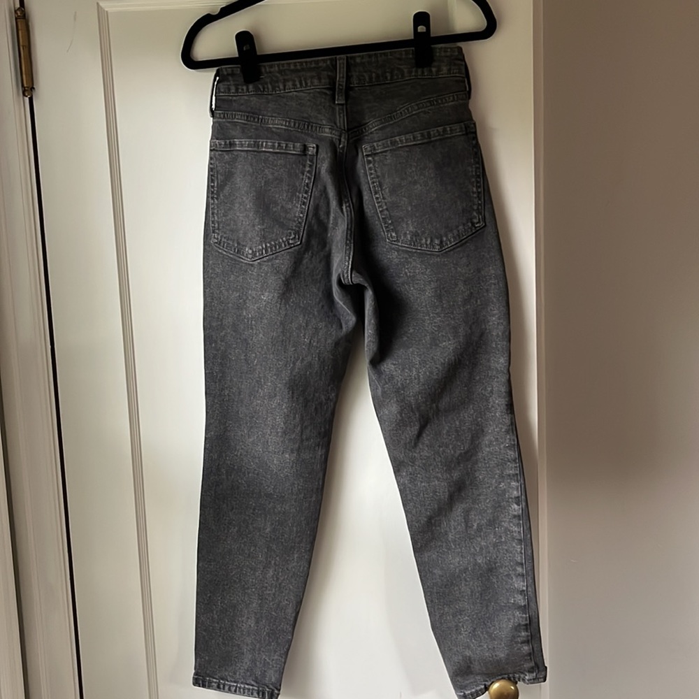 Old Navy O.G. Straight High Rise Washed-Black Button-fly Jeans size 6 - Picture 2 of 8